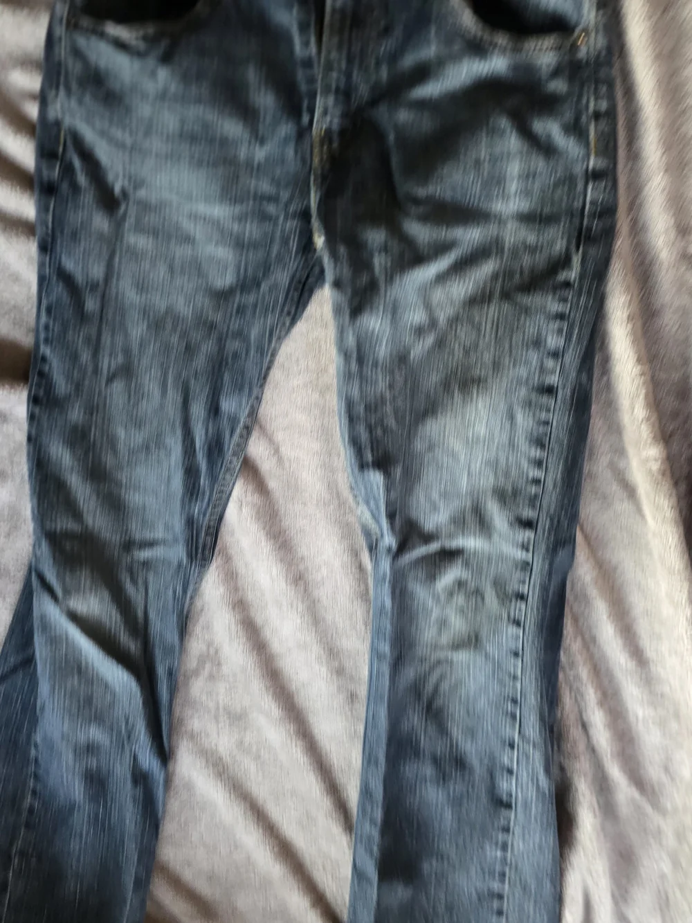 Levis signature by